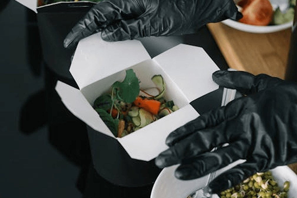 Паперова упаковка для салатів та сталий розвиток